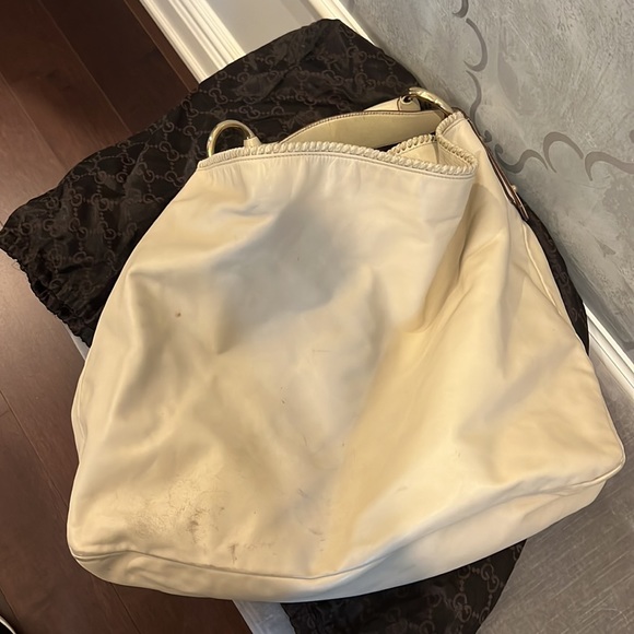 Authentic Gucci Calfskin Large Horsebit Chain Hobo Off white - Picture 6 of 8
